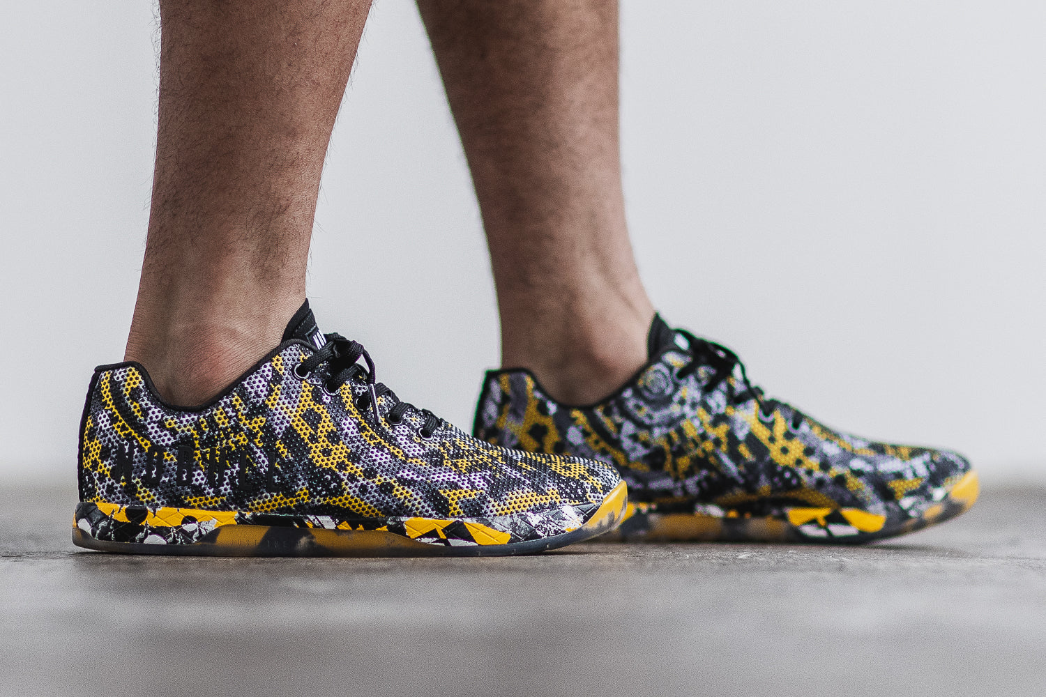 Men's Nobull Sneakers Multicolor | 350941-STA
