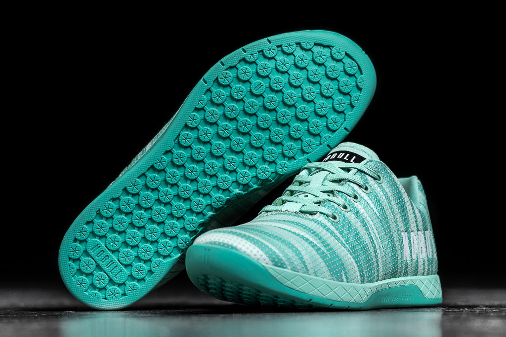 Women\'s Nobull Sneakers Mint | 629075-VSJ